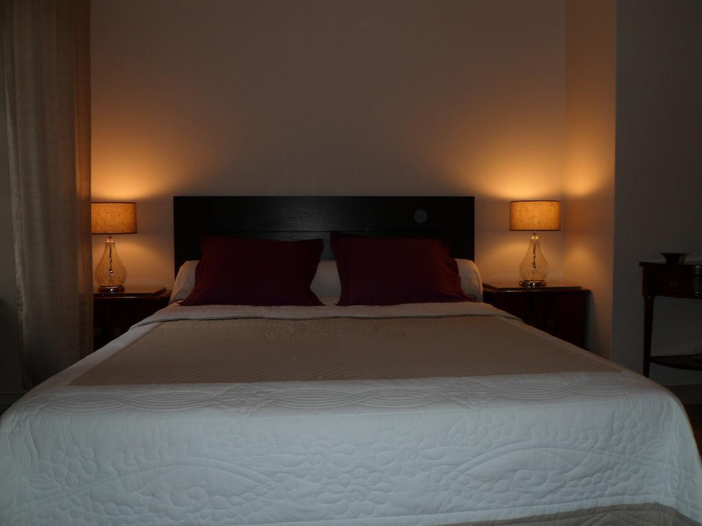 Hotel Domaine De La Helliere Lailly-en-Val Zimmer foto